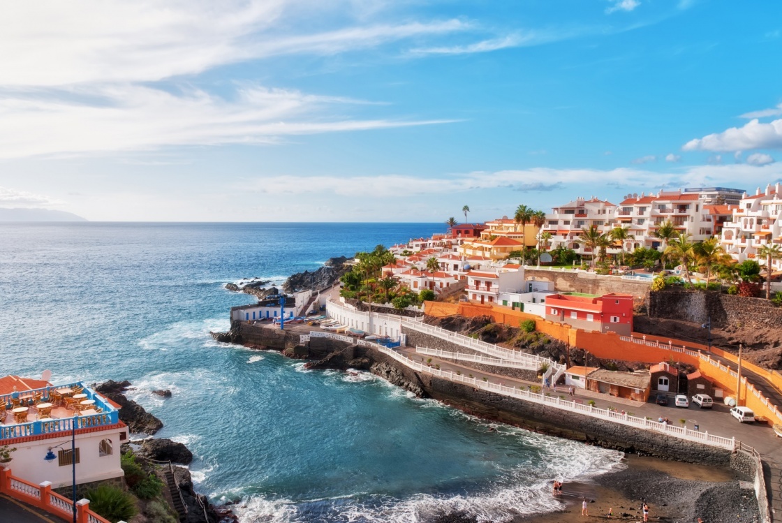 'Puerto Santiago, Tenerife, in the Spanish Canary Islands' - Îles Canaries